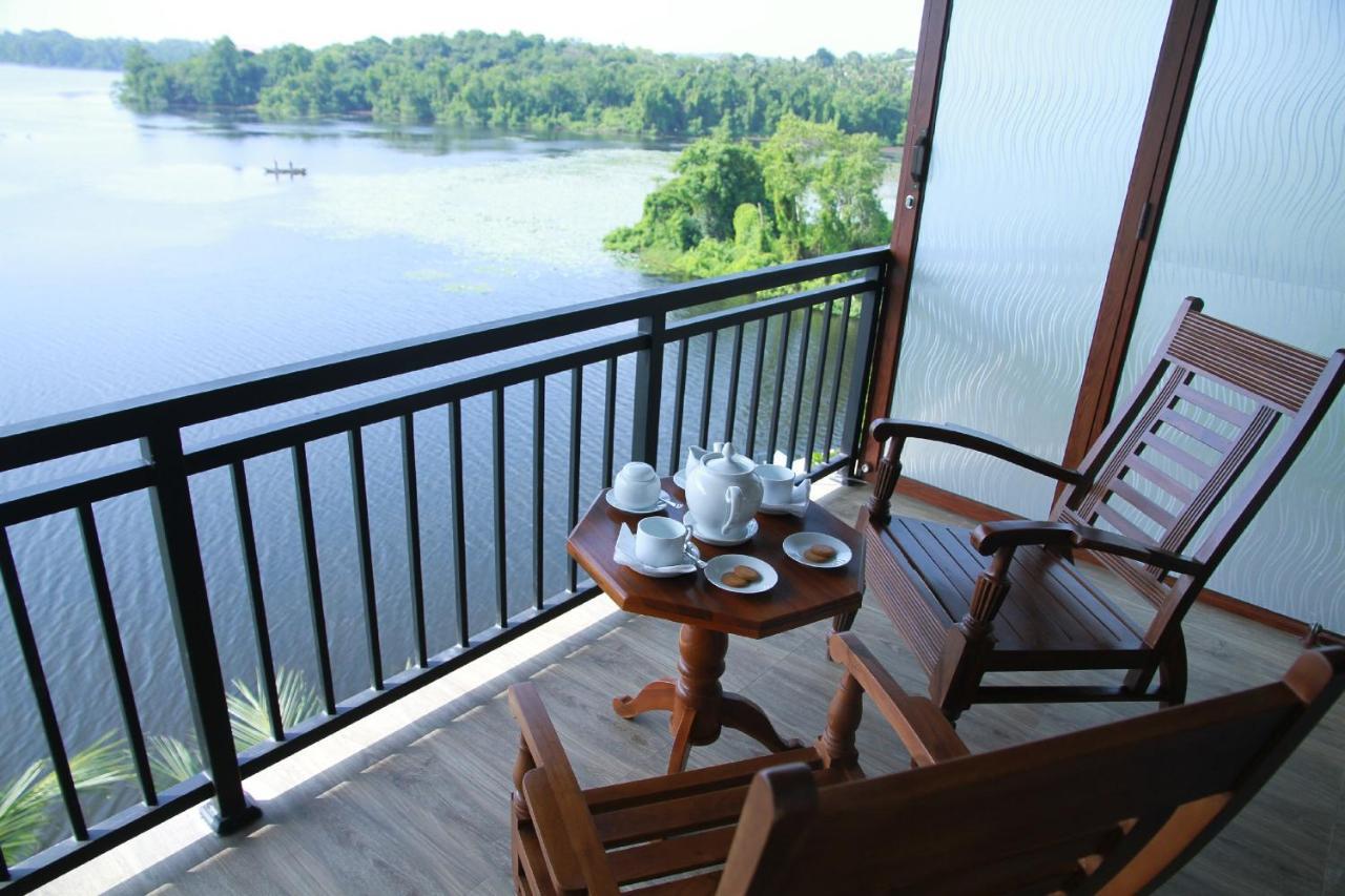 Sanu Lagoon Resort & Spa 坦加拉 外观 照片