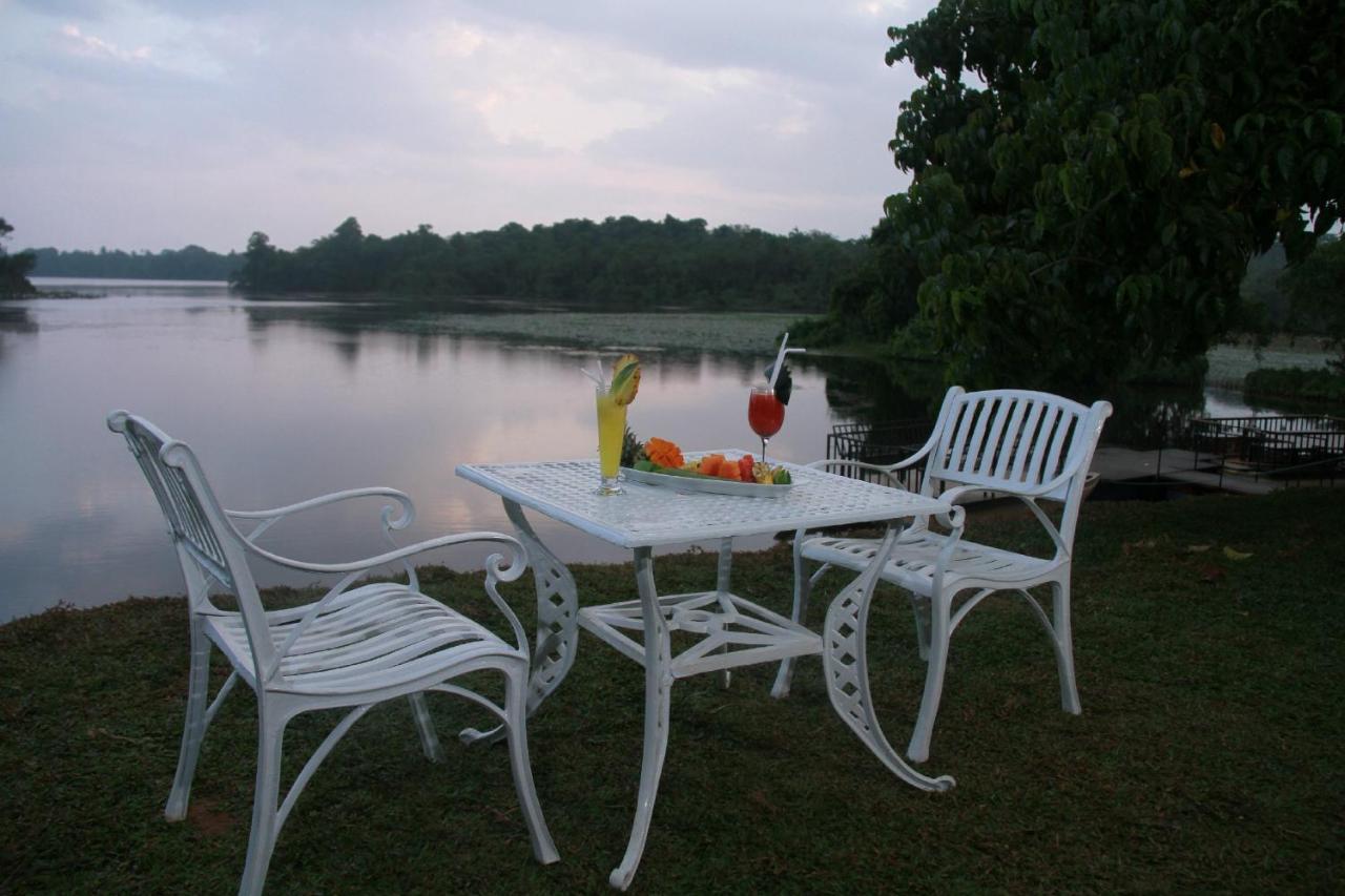 Sanu Lagoon Resort & Spa 坦加拉 外观 照片