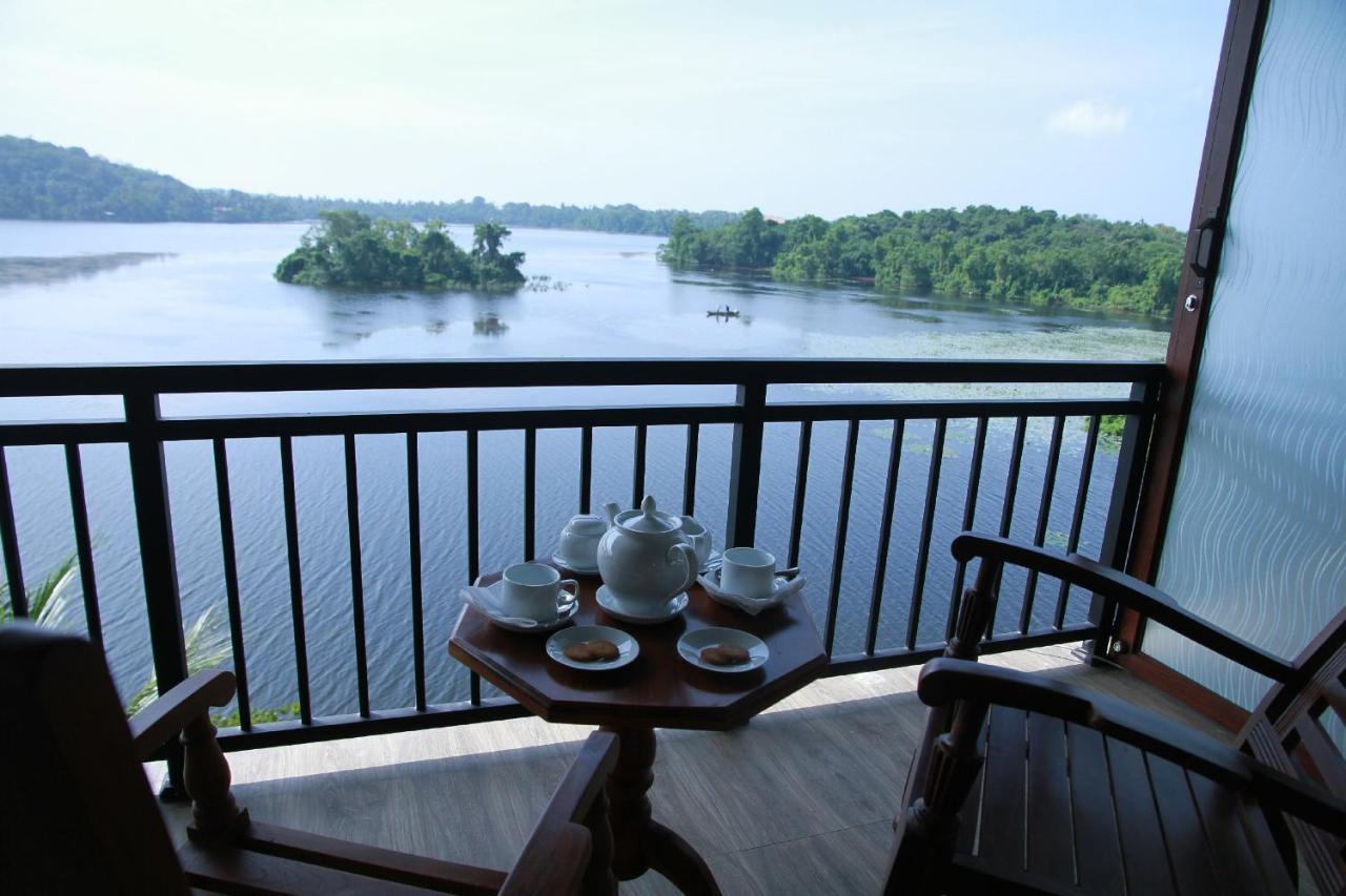 Sanu Lagoon Resort & Spa 坦加拉 外观 照片