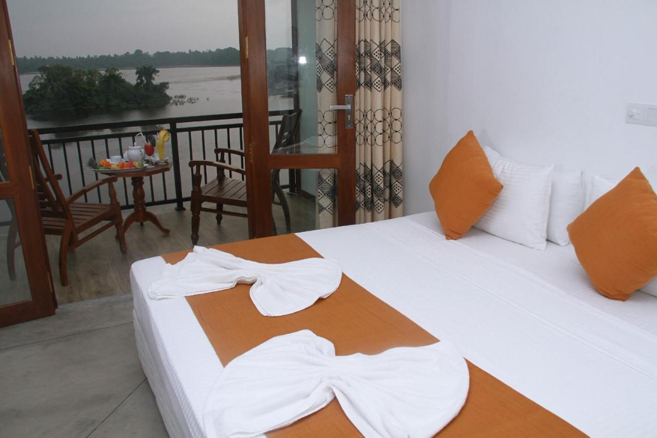 Sanu Lagoon Resort & Spa 坦加拉 外观 照片