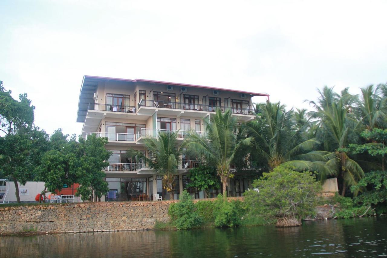 Sanu Lagoon Resort & Spa 坦加拉 外观 照片